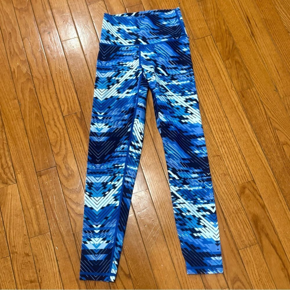 Aerie Offline feel cool blue printed active leggings size XS